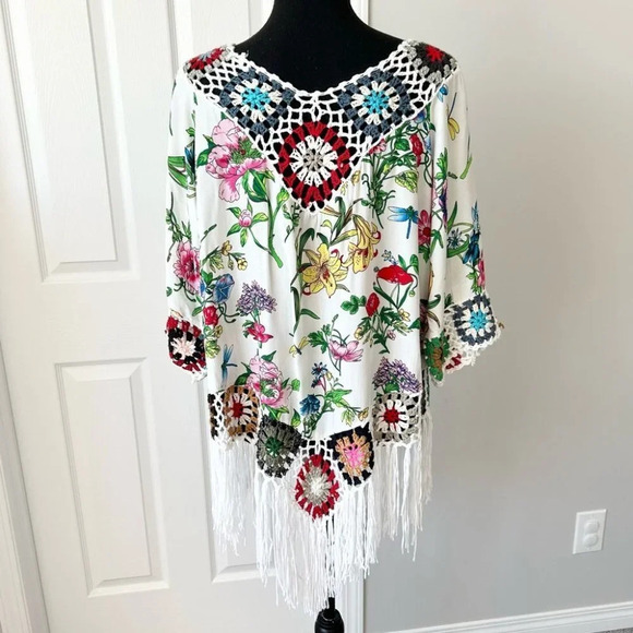 V Neck Kaftan Ruffle Sleeve Crochet Trim Bohemian Top With Fringe - Picture 3 of 13